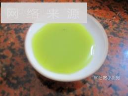 皱纹手剥小土豆怎么做，皱纹手剥小土豆怎么做好吃，皱纹手剥小土豆做法