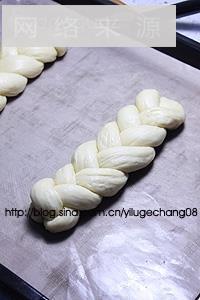 奶油辫子面包怎么做，奶油辫子面包怎么做好吃，奶油辫子面包做法