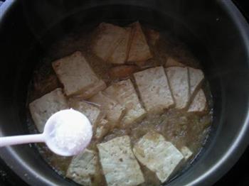 酸菜咸肉火锅怎么做，酸菜咸肉火锅怎么做好吃，酸菜咸肉火锅做法