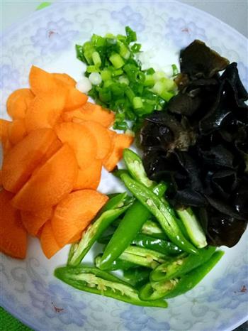 素炒腐竹怎么做，素炒腐竹怎么做好吃，素炒腐竹做法