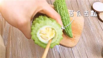 瘦身养颜苦瓜片怎么做，瘦身养颜苦瓜片怎么做好吃，瘦身养颜苦瓜片做法