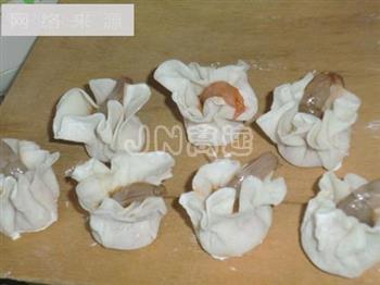 水晶虾仁烧卖怎么做，水晶虾仁烧卖怎么做好吃，水晶虾仁烧卖做法