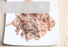 番茄鱿鱼圈怎么做，番茄鱿鱼圈怎么做好吃，番茄鱿鱼圈做法