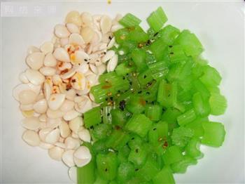 我爱清爽-杏仁芹菜怎么做，我爱清爽-杏仁芹菜怎么做好吃，我爱清爽-杏仁芹菜做法