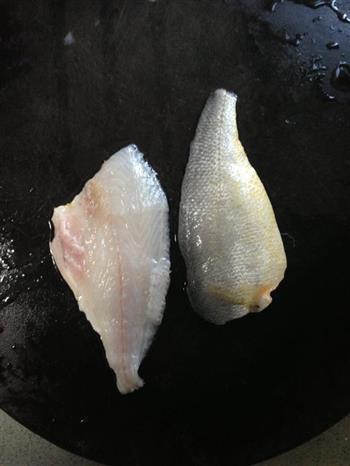 黄鱼海参羹怎么做，黄鱼海参羹怎么做好吃，黄鱼海参羹做法