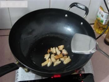 清炒爽口芥兰怎么做，清炒爽口芥兰怎么做好吃，清炒爽口芥兰做法