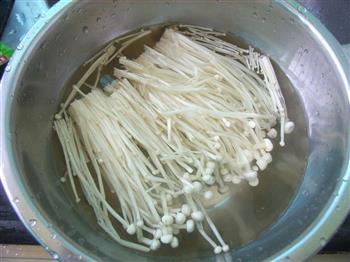 番茄金针蛋花汤怎么做，番茄金针蛋花汤怎么做好吃，番茄金针蛋花汤做法