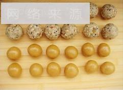 五仁月饼怎么做，五仁月饼怎么做好吃，五仁月饼做法