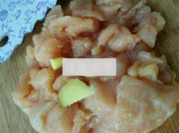 土豆鸡肉卷怎么做，土豆鸡肉卷怎么做好吃，土豆鸡肉卷做法