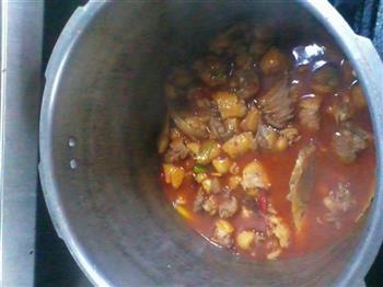 啤酒鸭火锅怎么做，啤酒鸭火锅怎么做好吃，啤酒鸭火锅做法