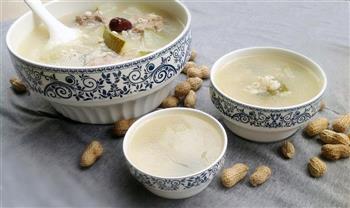 冬瓜薏米排骨汤怎么做，冬瓜薏米排骨汤怎么做好吃，冬瓜薏米排骨汤做法