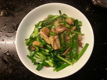 韭菜炒土鱿怎么做，韭菜炒土鱿怎么做好吃，韭菜炒土鱿做法