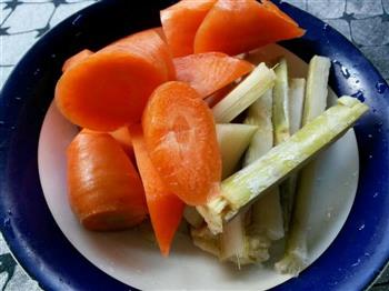 补而不燥滴羊肉火锅怎么做，补而不燥滴羊肉火锅怎么做好吃，补而不燥滴羊肉火锅做法