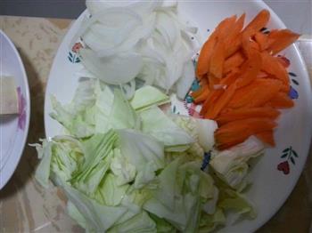 泡菜牛肉锅怎么做，泡菜牛肉锅怎么做好吃，泡菜牛肉锅做法