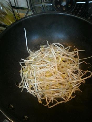 泡菜牛肉锅怎么做，泡菜牛肉锅怎么做好吃，泡菜牛肉锅做法