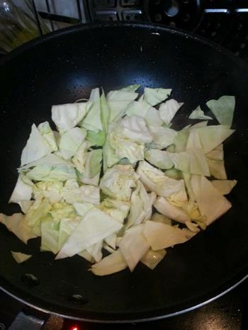 泡菜牛肉锅怎么做，泡菜牛肉锅怎么做好吃，泡菜牛肉锅做法
