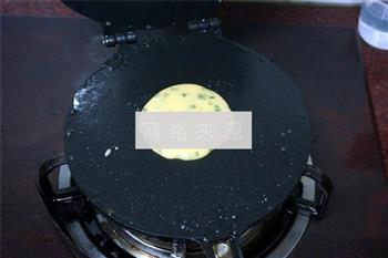 香葱咸蛋卷怎么做，香葱咸蛋卷怎么做好吃，香葱咸蛋卷做法