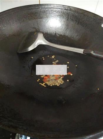 酸菜米线怎么做，酸菜米线怎么做好吃，酸菜米线做法