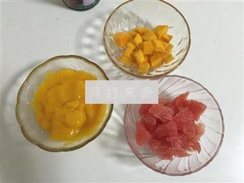 杨枝甘露怎么做，杨枝甘露怎么做好吃，杨枝甘露做法