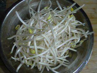咸排鳝鱼鸭血汤怎么做，咸排鳝鱼鸭血汤怎么做好吃，咸排鳝鱼鸭血汤做法