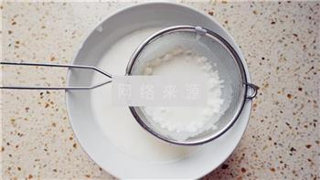 芒果雪媚娘怎么做，芒果雪媚娘怎么做好吃，芒果雪媚娘做法