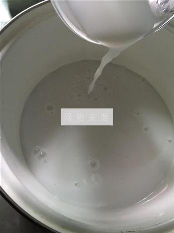 椰汁凉粉糕怎么做，椰汁凉粉糕怎么做好吃，椰汁凉粉糕做法