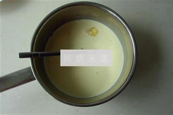 柠檬奶冻怎么做，柠檬奶冻怎么做好吃，柠檬奶冻做法