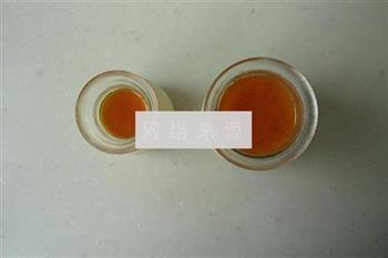 柠檬奶冻怎么做，柠檬奶冻怎么做好吃，柠檬奶冻做法