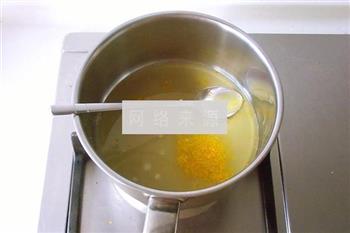 柠檬奶冻怎么做，柠檬奶冻怎么做好吃，柠檬奶冻做法