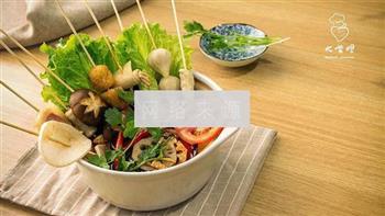 10分钟速成螺蛳粉麻辣烫怎么做，10分钟速成螺蛳粉麻辣烫怎么做好吃，10分钟速成螺蛳粉麻辣烫做法