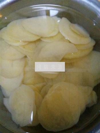 香辣薯片怎么做，香辣薯片怎么做好吃，香辣薯片做法