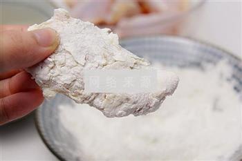 香辣炸鸡翅怎么做，香辣炸鸡翅怎么做好吃，香辣炸鸡翅做法