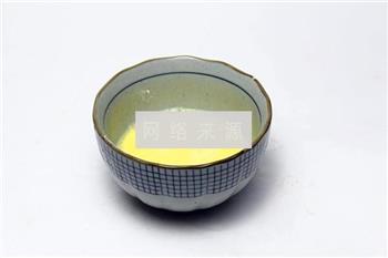 香辣炸鸡翅怎么做，香辣炸鸡翅怎么做好吃，香辣炸鸡翅做法