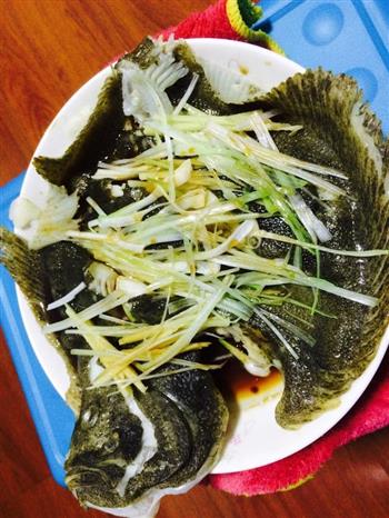 清蒸多宝鱼怎么做，清蒸多宝鱼怎么做好吃，清蒸多宝鱼做法