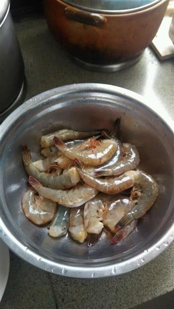 开边蒜蓉蝴蝶虾怎么做，开边蒜蓉蝴蝶虾怎么做好吃，开边蒜蓉蝴蝶虾做法