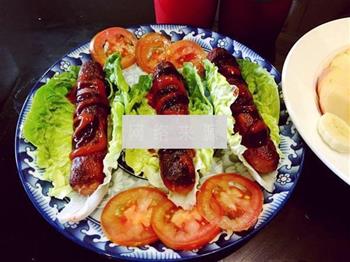 生菜包牛肉肠怎么做，生菜包牛肉肠怎么做好吃，生菜包牛肉肠做法