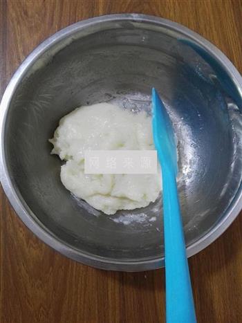 冰皮白豆沙月饼怎么做，冰皮白豆沙月饼怎么做好吃，冰皮白豆沙月饼做法