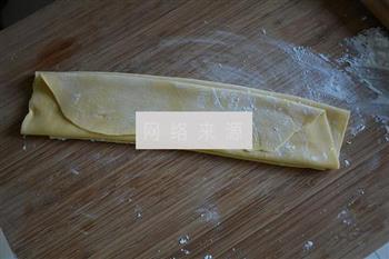 自制沙琪玛怎么做，自制沙琪玛怎么做好吃，自制沙琪玛做法