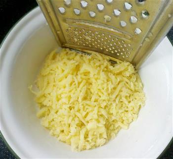 培根批萨怎么做，培根批萨怎么做好吃，培根批萨做法