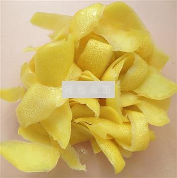 糖渍柚子皮怎么做，糖渍柚子皮怎么做好吃，糖渍柚子皮做法