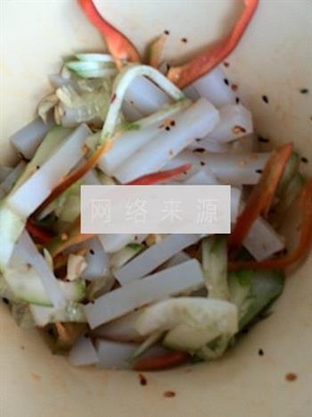 零厨艺-自制豌豆粉皮怎么做，零厨艺-自制豌豆粉皮怎么做好吃，零厨艺-自制豌豆粉皮做法