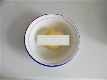 黑芝麻花生苏式月饼怎么做，黑芝麻花生苏式月饼怎么做好吃，黑芝麻花生苏式月饼做法