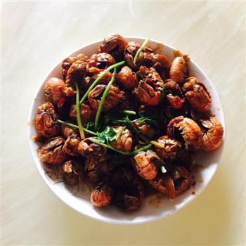 麻辣十三香龙虾球怎么做，麻辣十三香龙虾球怎么做好吃，麻辣十三香龙虾球做法