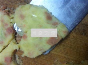 火腿土豆饼怎么做，火腿土豆饼怎么做好吃，火腿土豆饼做法