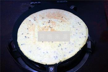 手工鸡蛋卷怎么做，手工鸡蛋卷怎么做好吃，手工鸡蛋卷做法