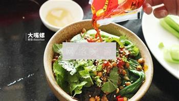 特制酸辣红薯粉怎么做，特制酸辣红薯粉怎么做好吃，特制酸辣红薯粉做法