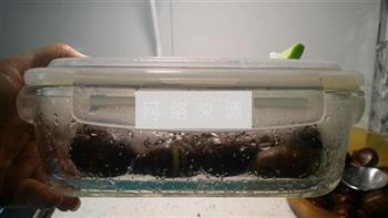 微波糖板栗怎么做，微波糖板栗怎么做好吃，微波糖板栗做法