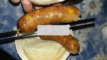 玉米猪肉肠怎么做，玉米猪肉肠怎么做好吃，玉米猪肉肠做法