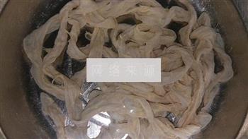 玉米猪肉肠怎么做，玉米猪肉肠怎么做好吃，玉米猪肉肠做法