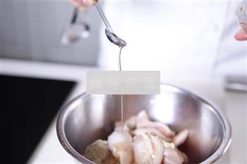 黄焖鸡米饭怎么做，黄焖鸡米饭怎么做好吃，黄焖鸡米饭做法